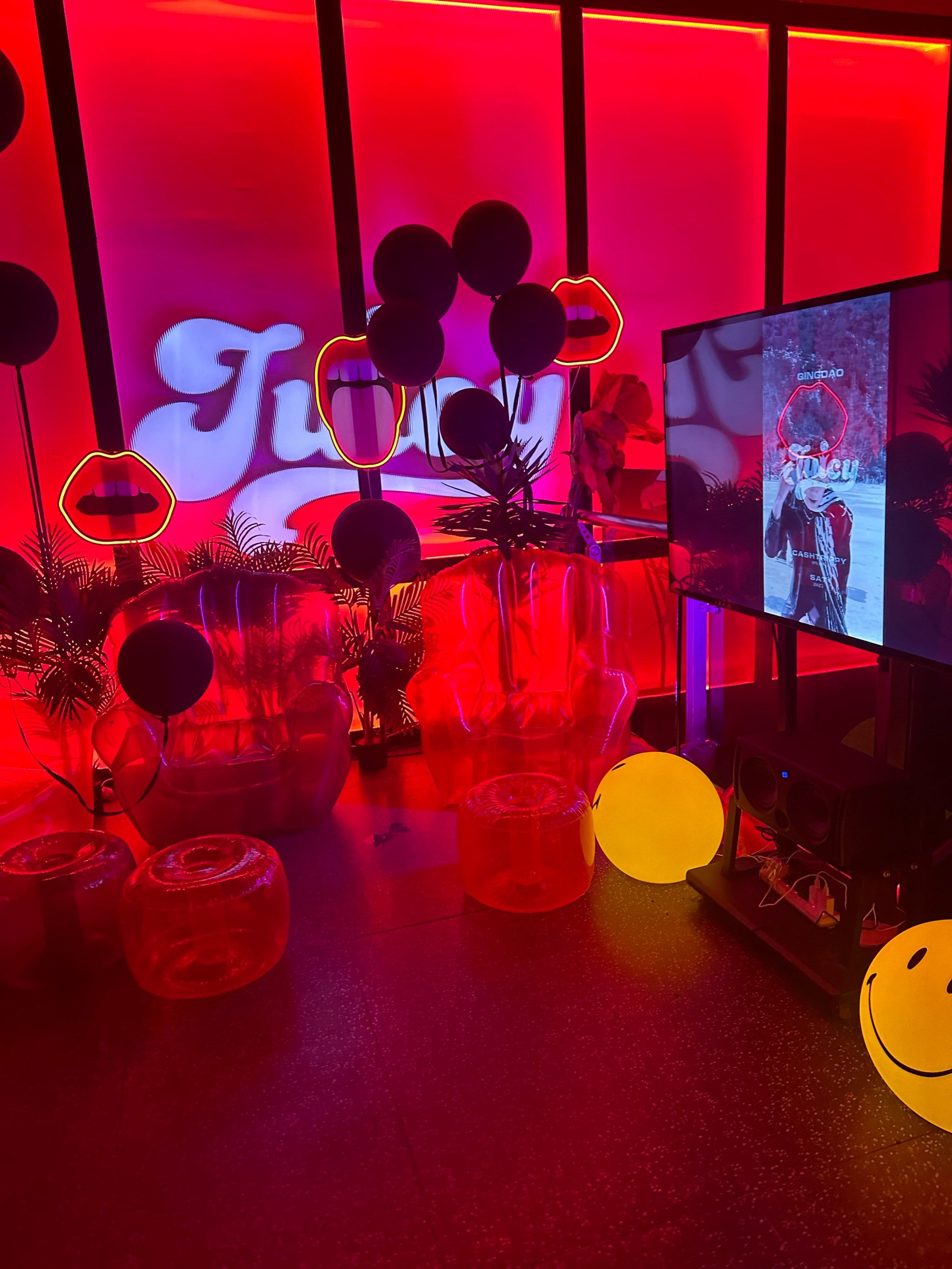 张家界商务ktv服务怎么样-永定区ktv预订