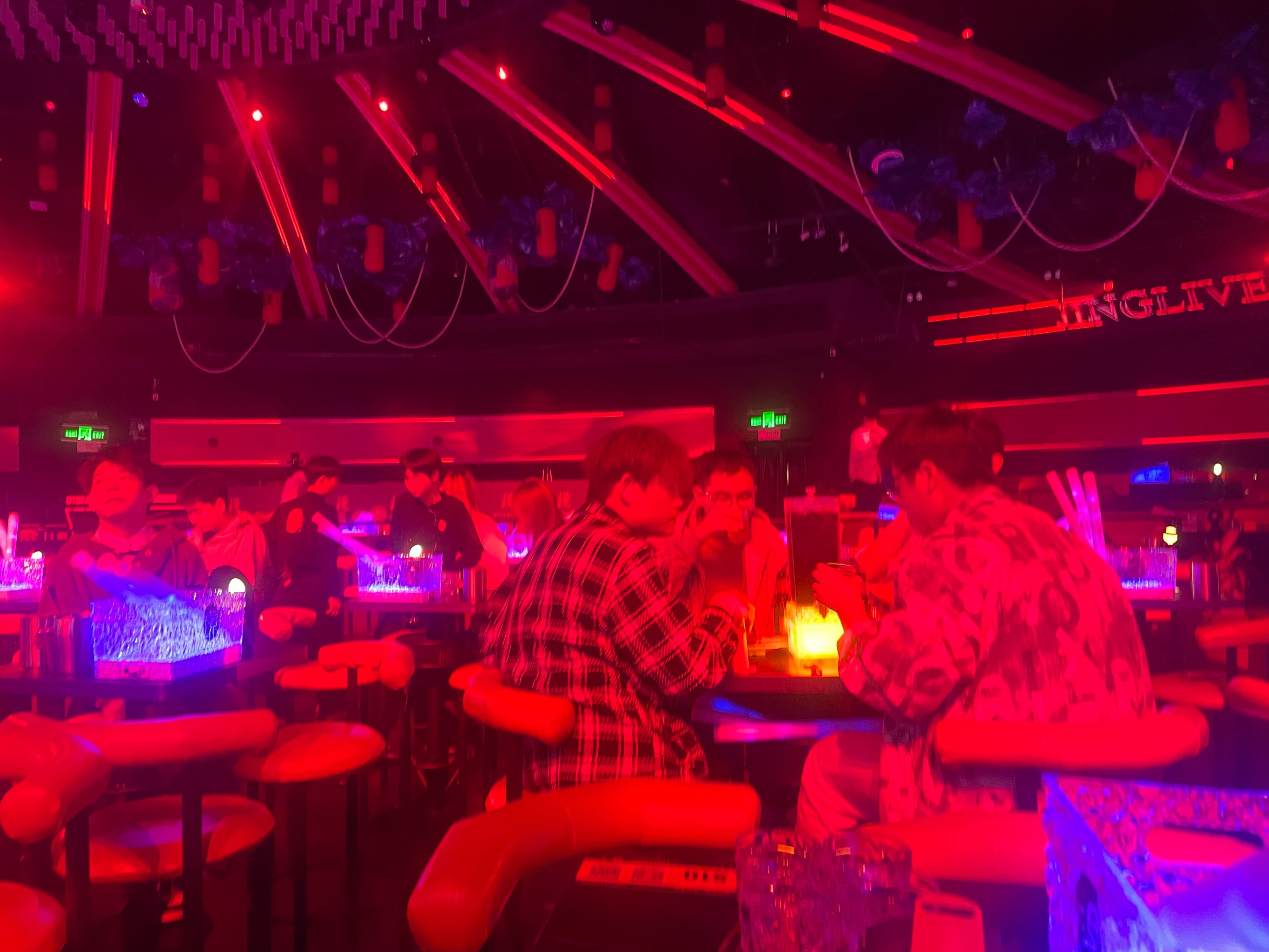 张家界商务ktv畅享多样商务ktv玩法-永定区ktv预订